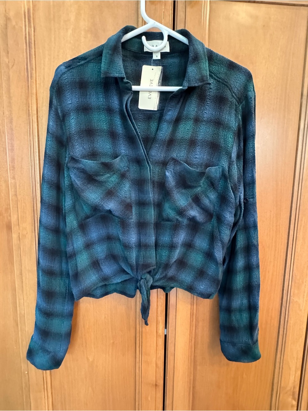cloth & stone Blue Green Plaid Button-Down Tie Front Shirt | size small